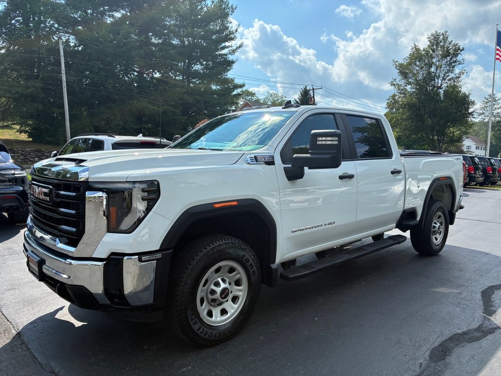 Used 2024 GMC Sierra 2500 Pro w/ 1SA Pro Safety Plus Package