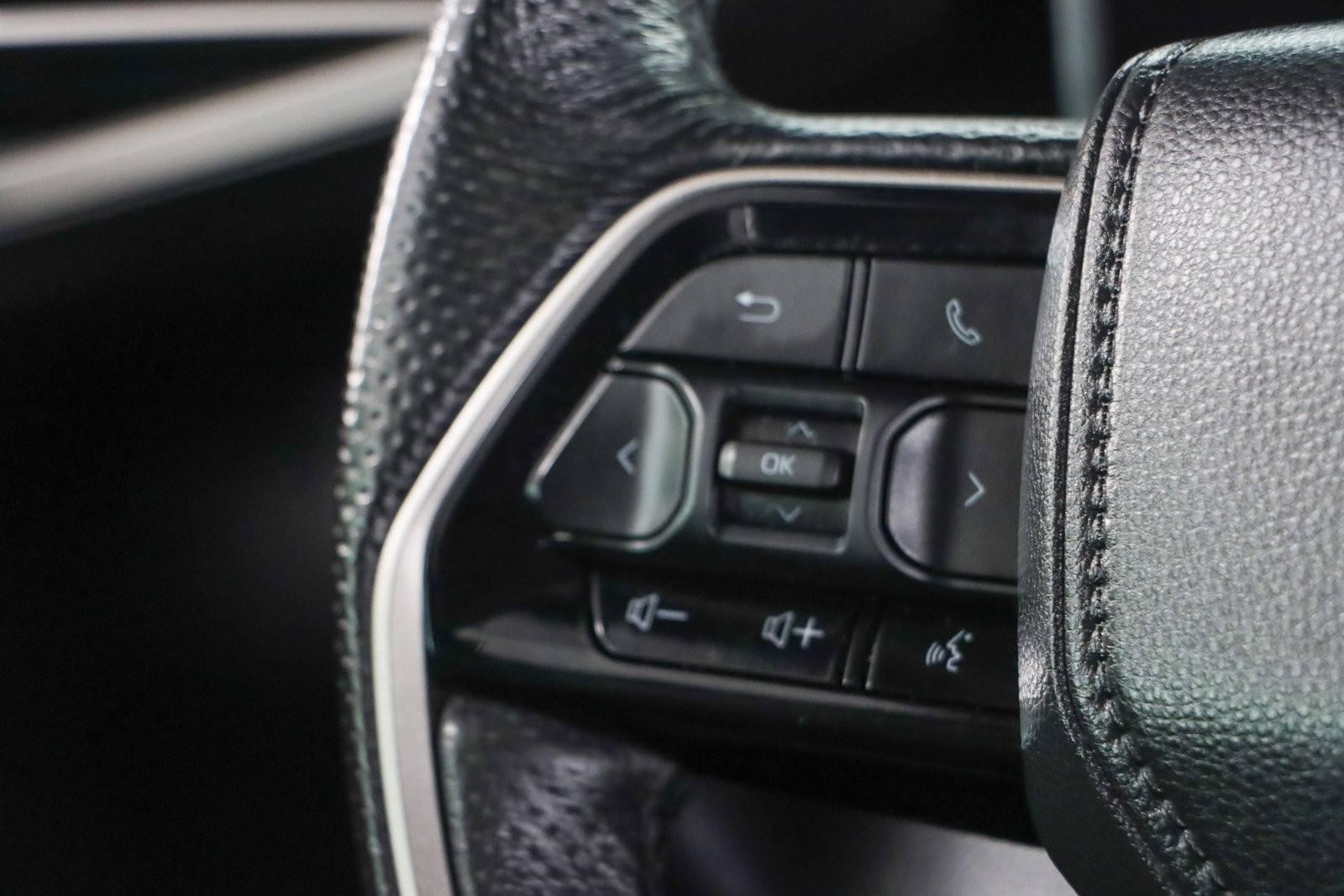 Used 2024 Toyota Tundra SR5 w/ TRD Off-Road Package image 15