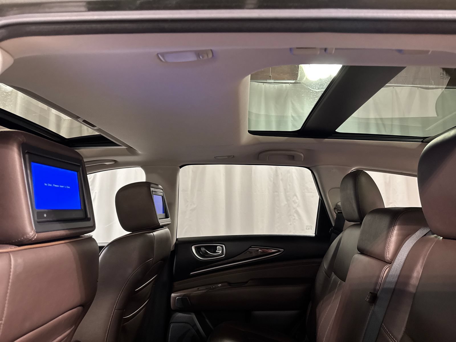 Used 2013 INFINITI JX35 AWD w/ Premium Pkg image 27