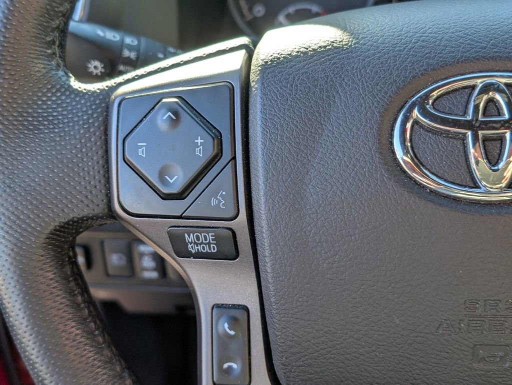 Used 2022 Toyota Tacoma TRD Sport image 30