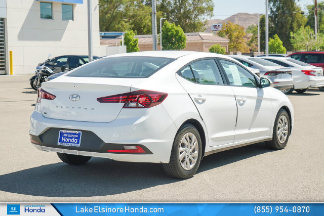Used 2020 Hyundai Elantra SE w/ Cargo Package (C1) FWD image 9