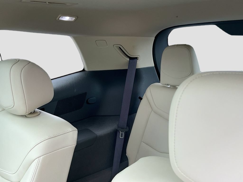 Used 2024 Cadillac XT6 Premium Luxury AWD/4WD image 29