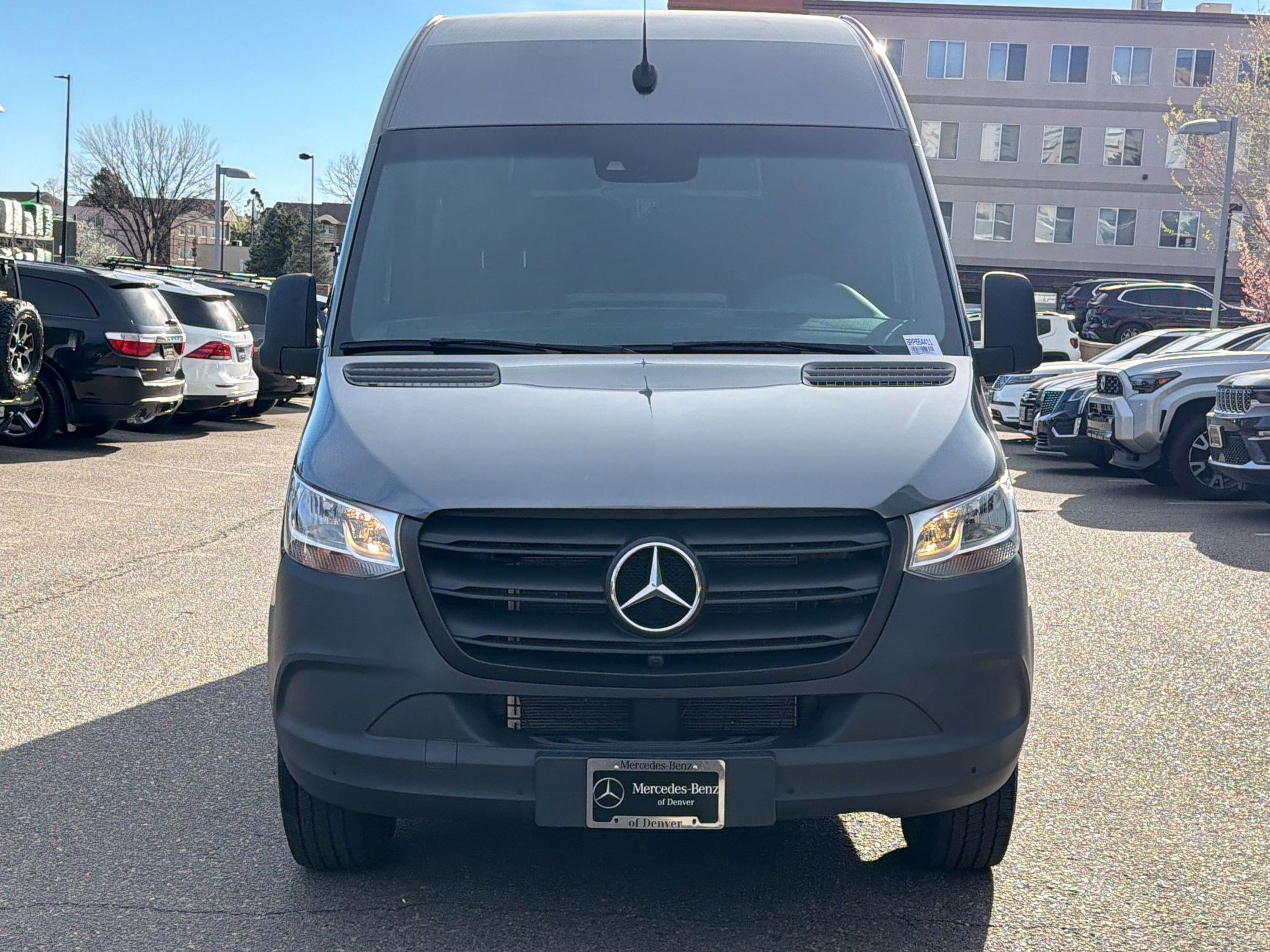 Used 2024 Mercedes-Benz Sprinter 2500 image 6