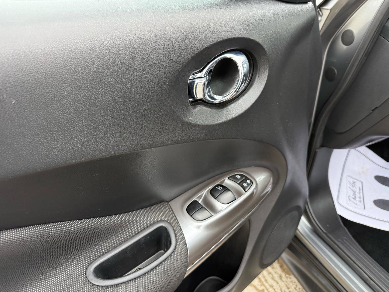 Used 2012 Nissan Juke SV image 12