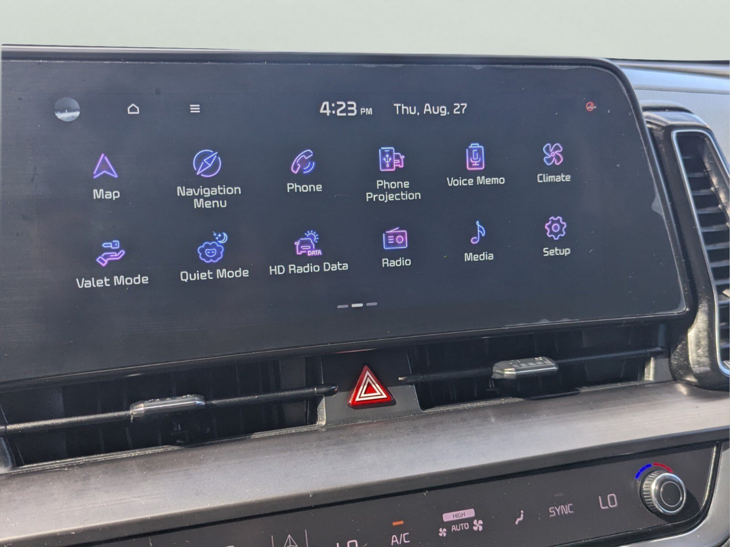 Certified 2023 Kia Sportage EX FWD image 23