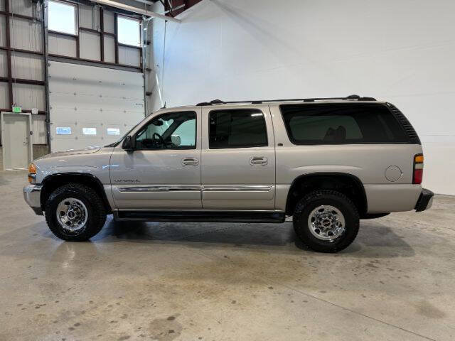 Used 2005 GMC Yukon XL 2500 SLT w/ SLT Preferred Equipment Group AWD/4WD image 11