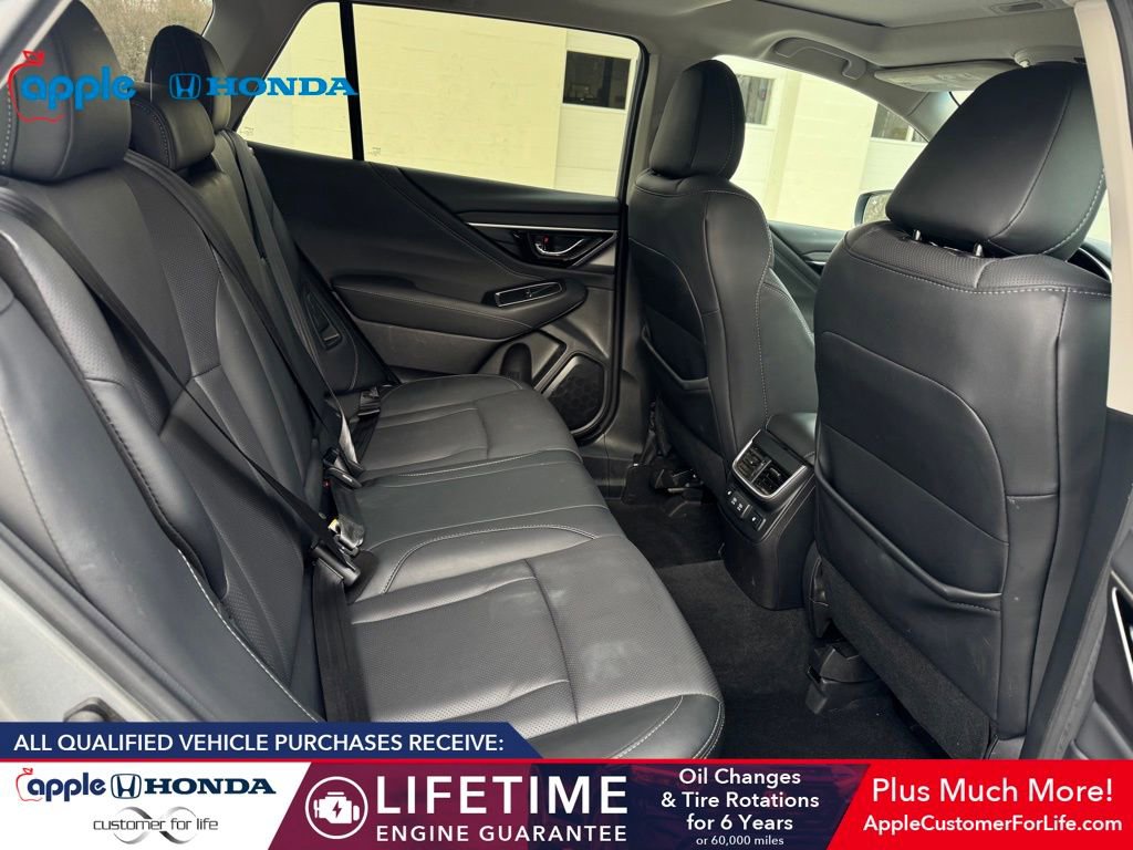 Used 2020 Subaru Outback Limited image 19