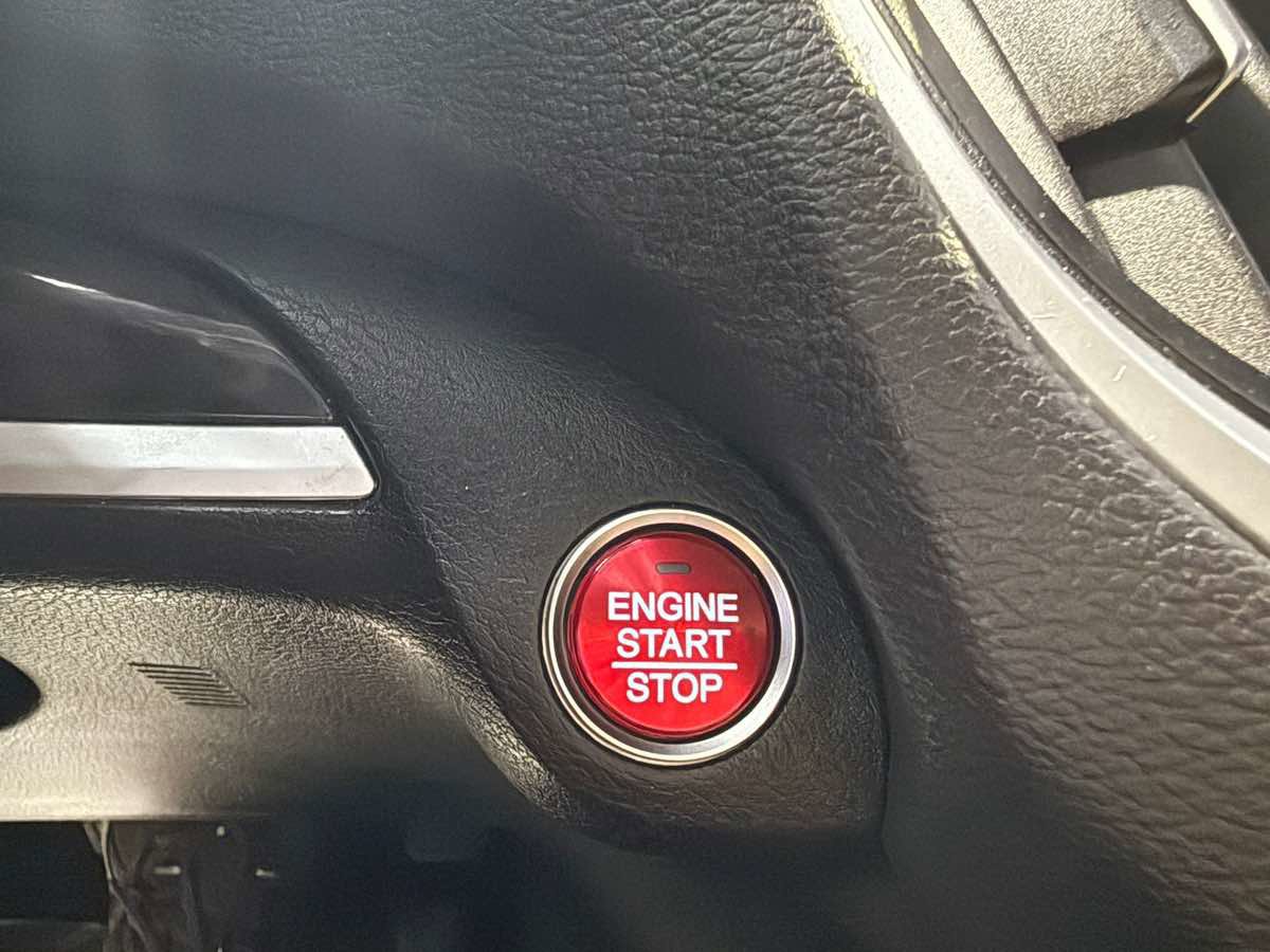 Used 2020 Acura TLX image 24