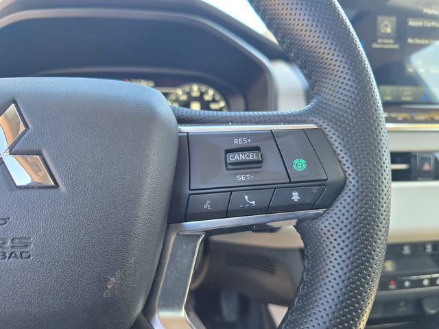 Used 2024 Mitsubishi Outlander SEL image 28