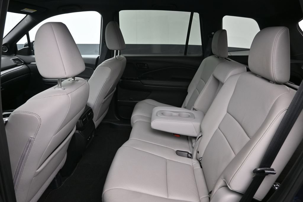 Used 2024 Honda Passport EX-L image 27