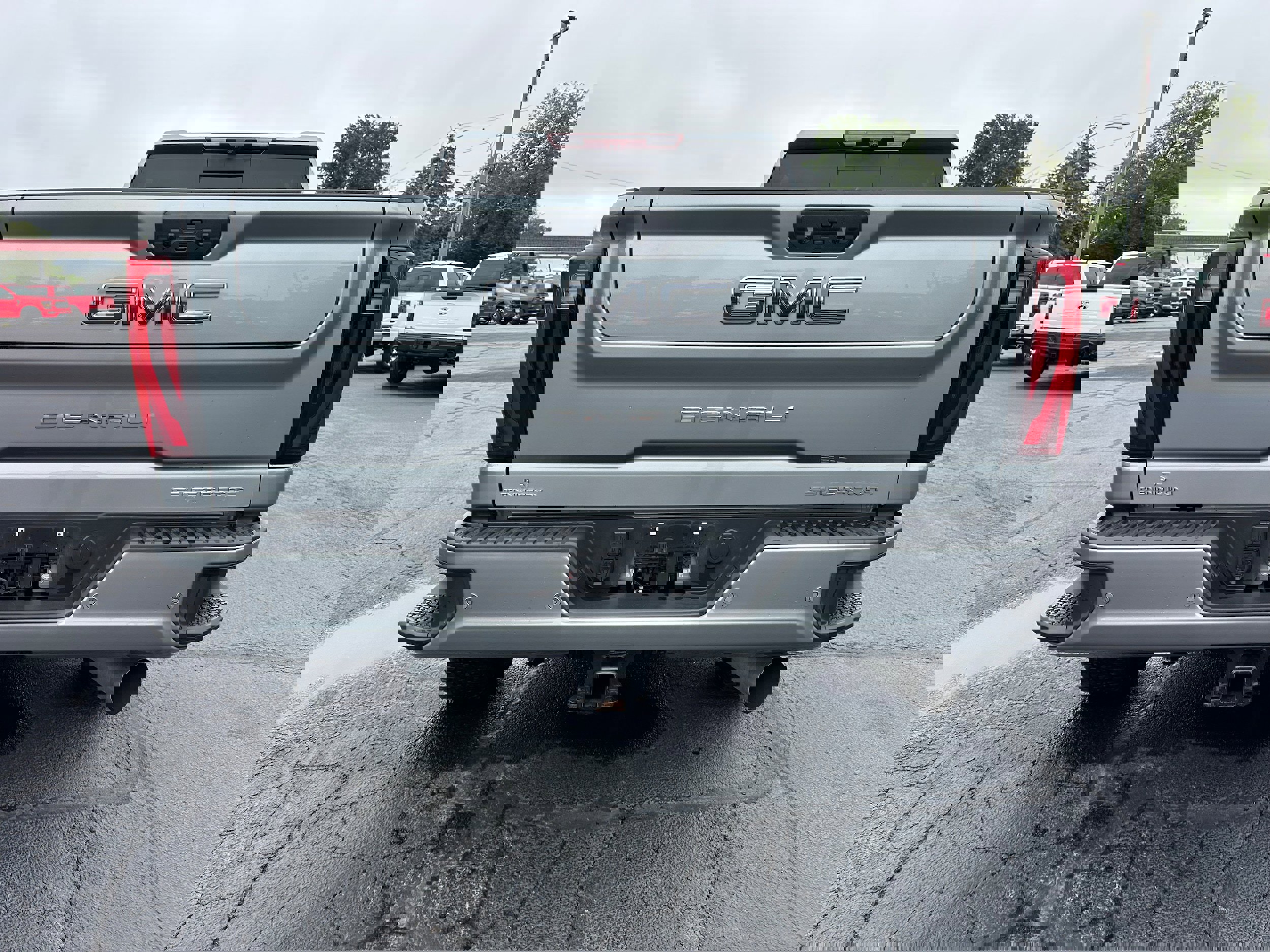 Used 2024 GMC Sierra 2500 Denali Ultimate image 22