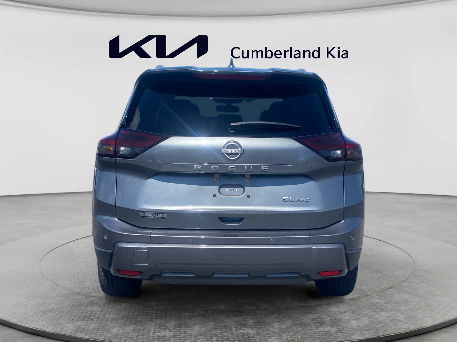 Used 2026 Nissan Rogue SL AWD/4WD image 4