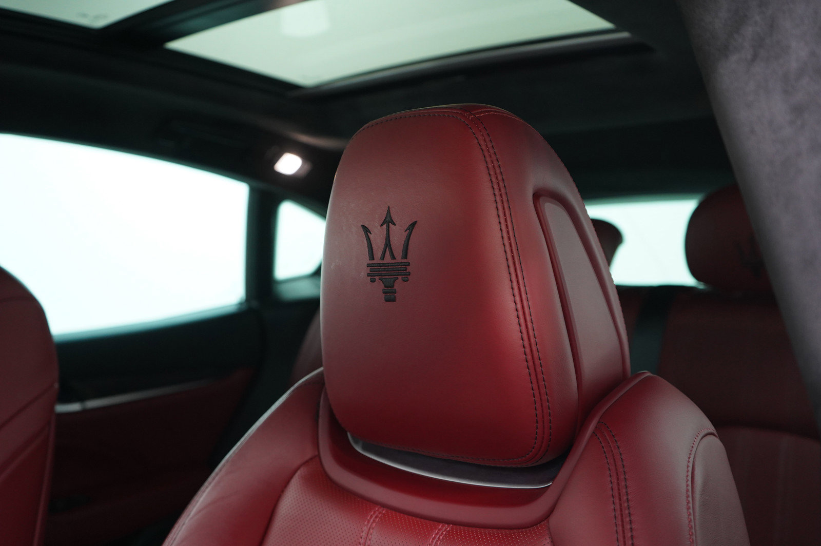 Used 2019 Maserati Levante GTS AWD/4WD image 27