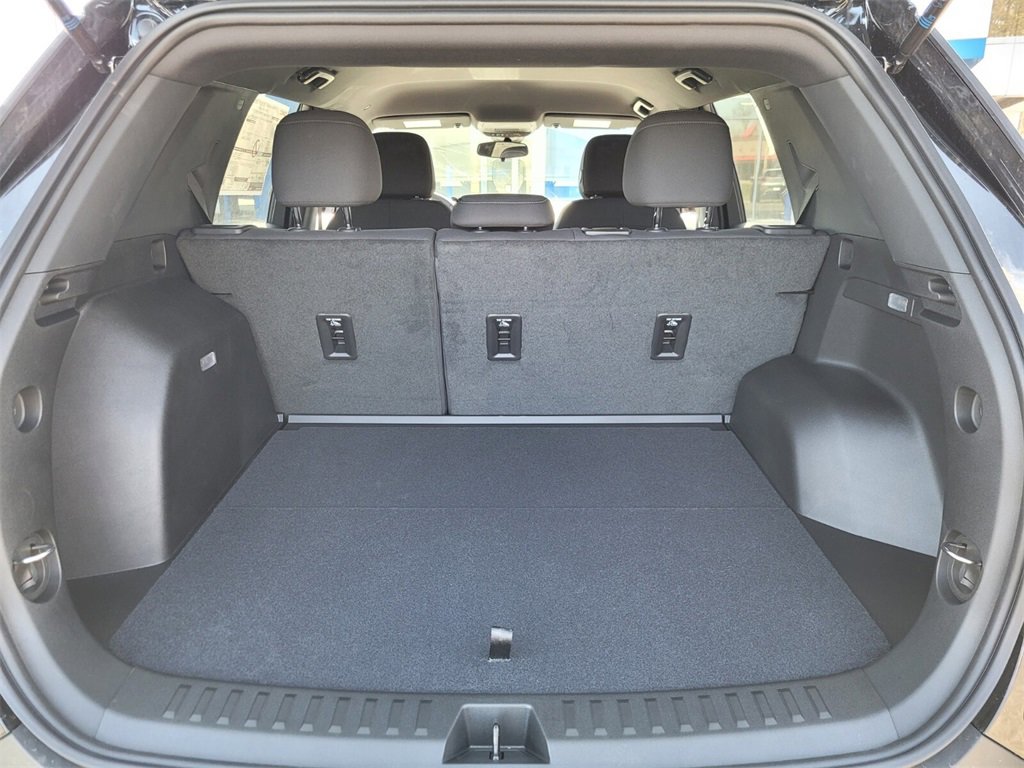 New 2025 GMC Terrain Elevation image 11