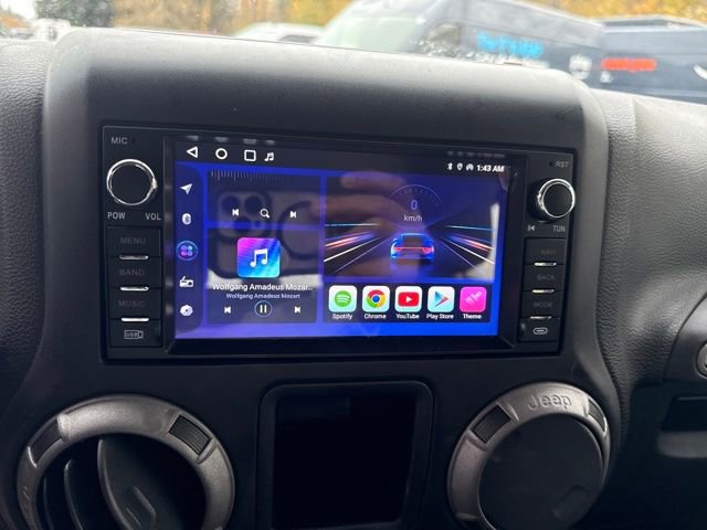 Used 2015 Jeep Wrangler Sport image 10