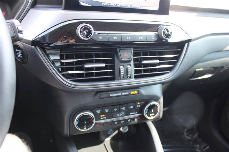Used 2023 Ford Escape Active w/ Cold Weather Package FWD image 13