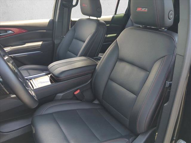 Used 2025 Chevrolet Traverse Z71 AWD/4WD image 16