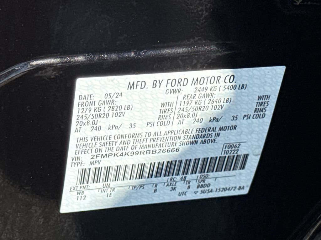 Used 2024 Ford Edge Titanium w/ Equipment Group 301A AWD/4WD image 32
