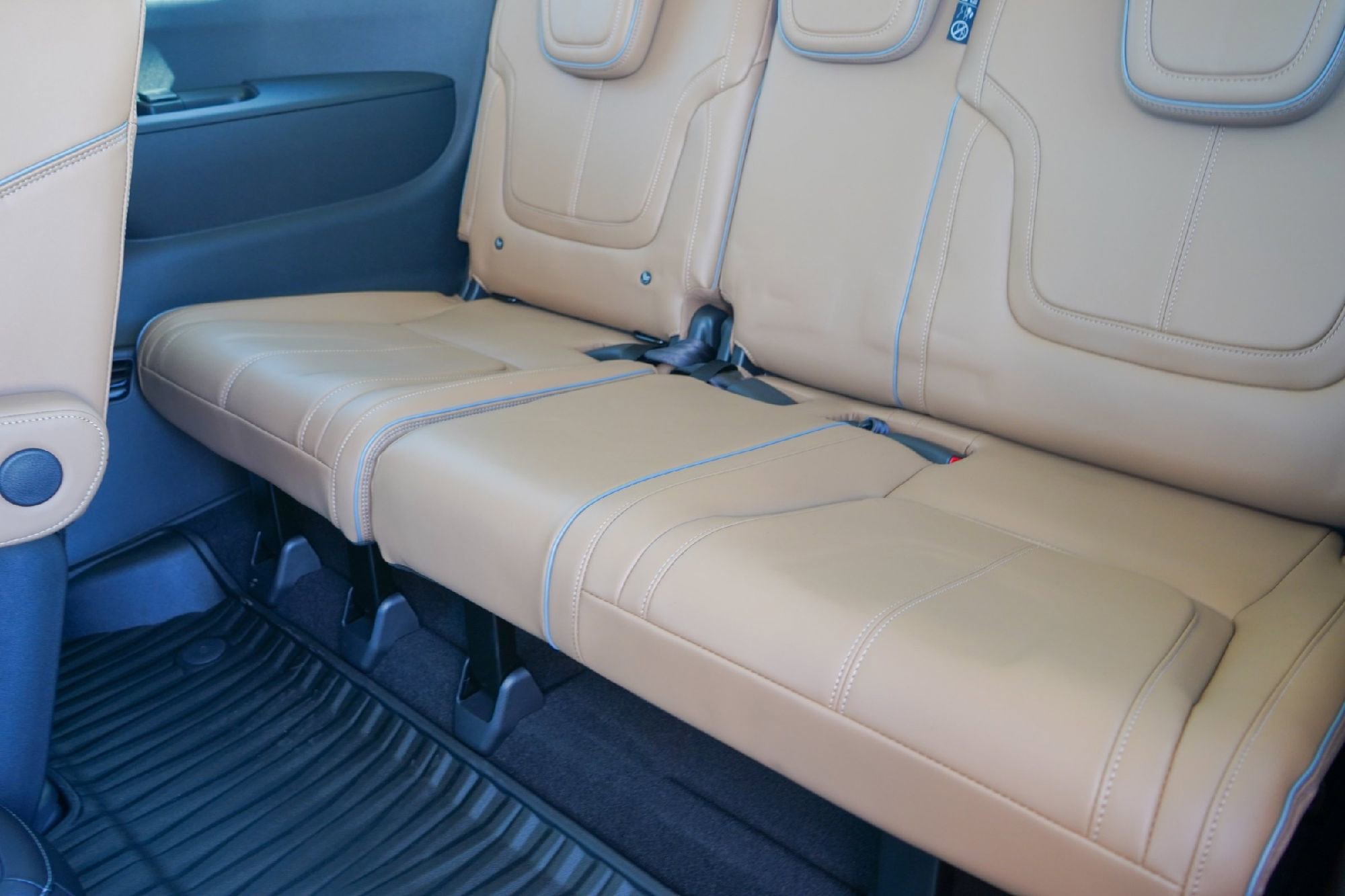 Certified 2025 INFINITI QX80 Sensory image 22