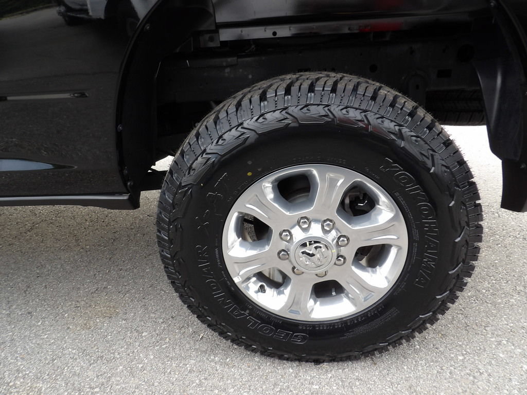 Used 2026 RAM 2500 Big Horn AWD/4WD image 60