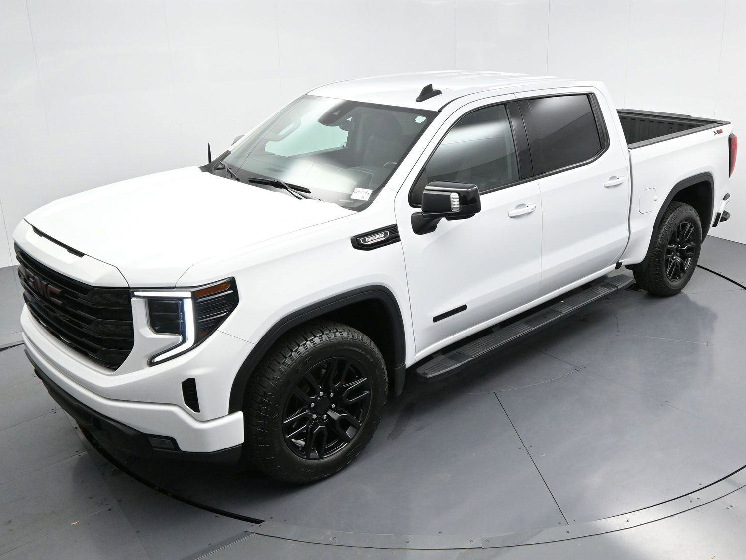Used 2023 GMC Sierra 1500 Elevation w/ Elevation Premium Package image 39