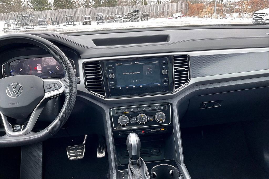 Used 2023 Volkswagen Atlas Cross Sport SEL R-Line image 6