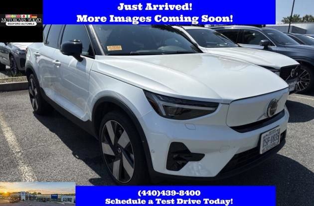 Used 2023 Volvo XC40 Recharge Ultimate w/ Protection Package Premier AWD/4WD image 1