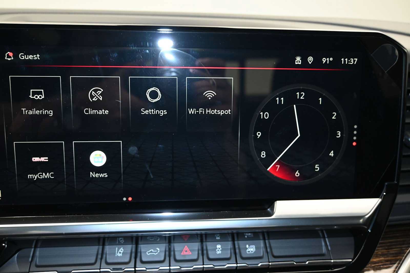 New 2026 GMC Sierra 2500 SLE w/ Preferred Package AWD/4WD image 18