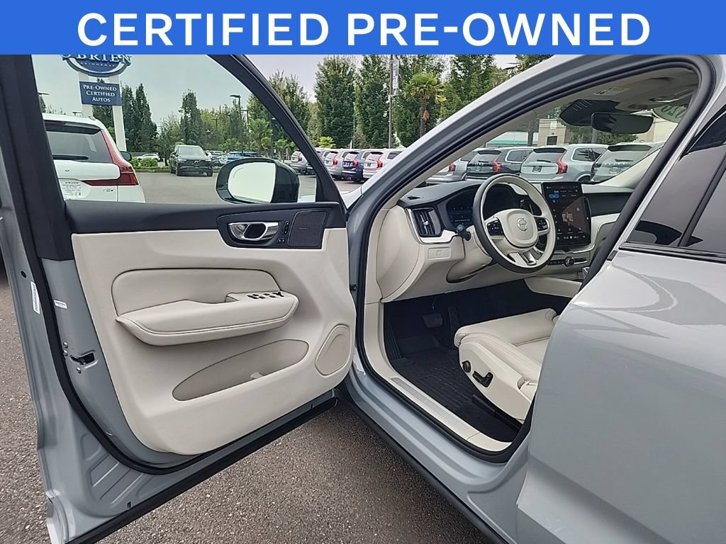 Certified 2026 Volvo XC60 B5 Ultra AWD/4WD image 9