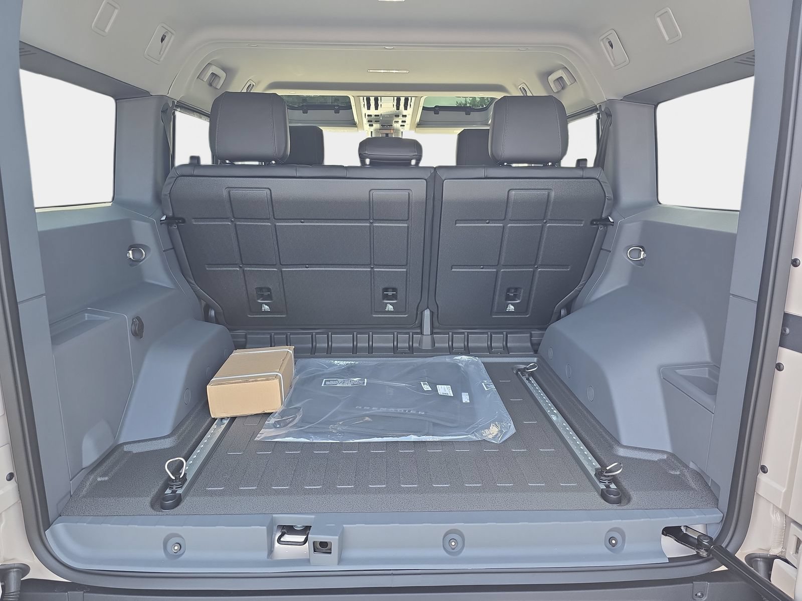 New 2026 INEOS Grenadier Station Wagon AWD/4WD image 11