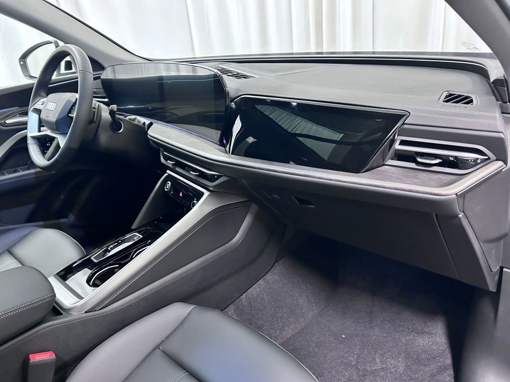 New 2026 Audi Q5 Premium image 22