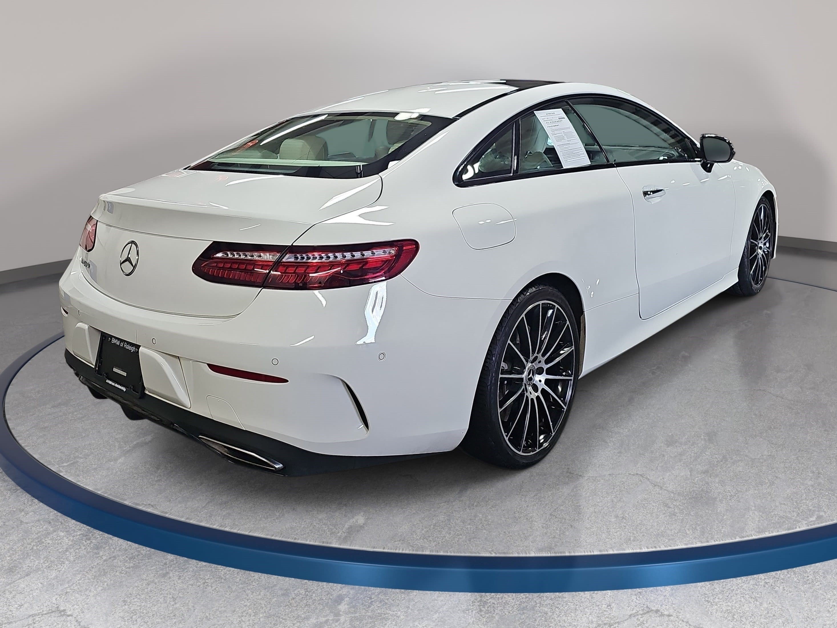 Used 2022 Mercedes-Benz E 450 Coupe image 5