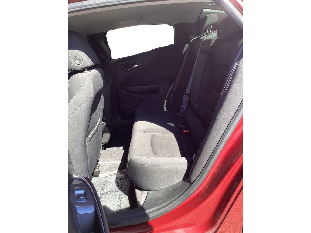 Used 2020 Chevrolet Malibu LT image 12