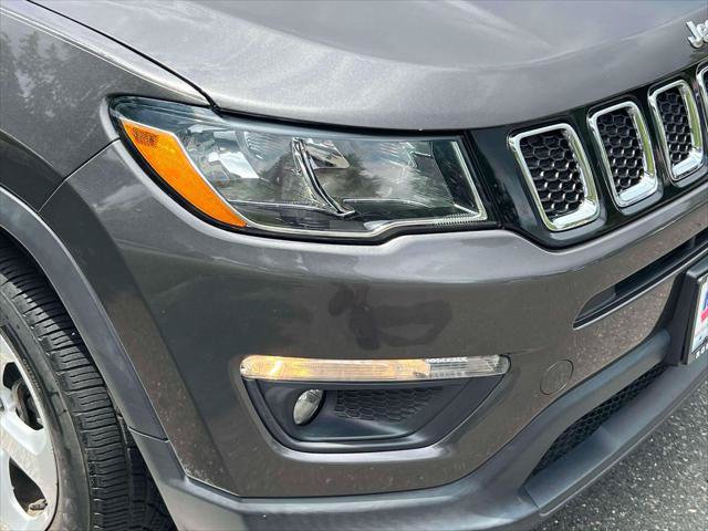 Certified 2018 Jeep Compass Latitude AWD/4WD image 6