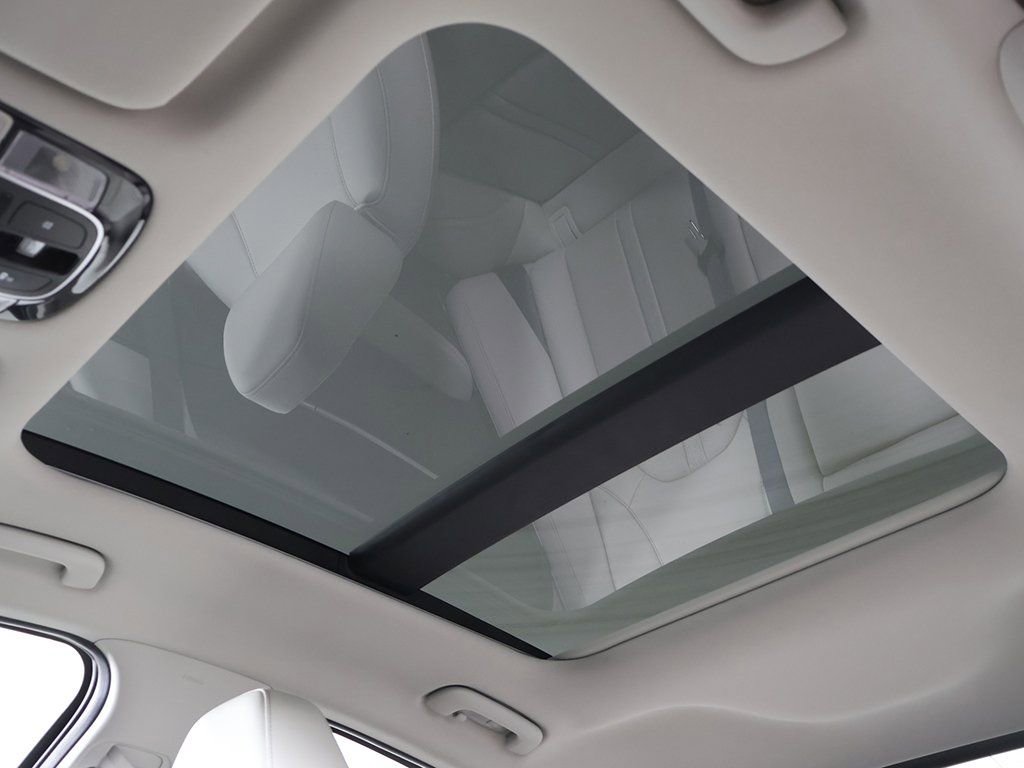 Certified 2023 Hyundai Sonata Limited w/ Cargo Package image 22