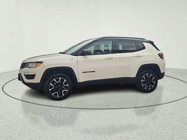 Used 2020 Jeep Compass Trailhawk AWD/4WD image 3