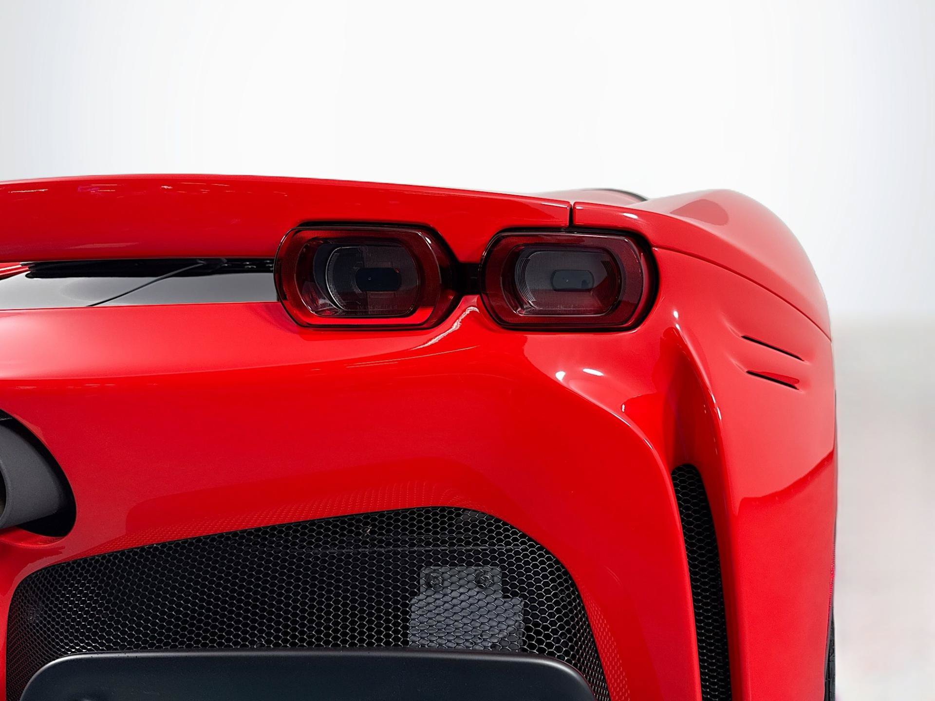 Used 2025 Ferrari SF90 Spider AWD/4WD image 47