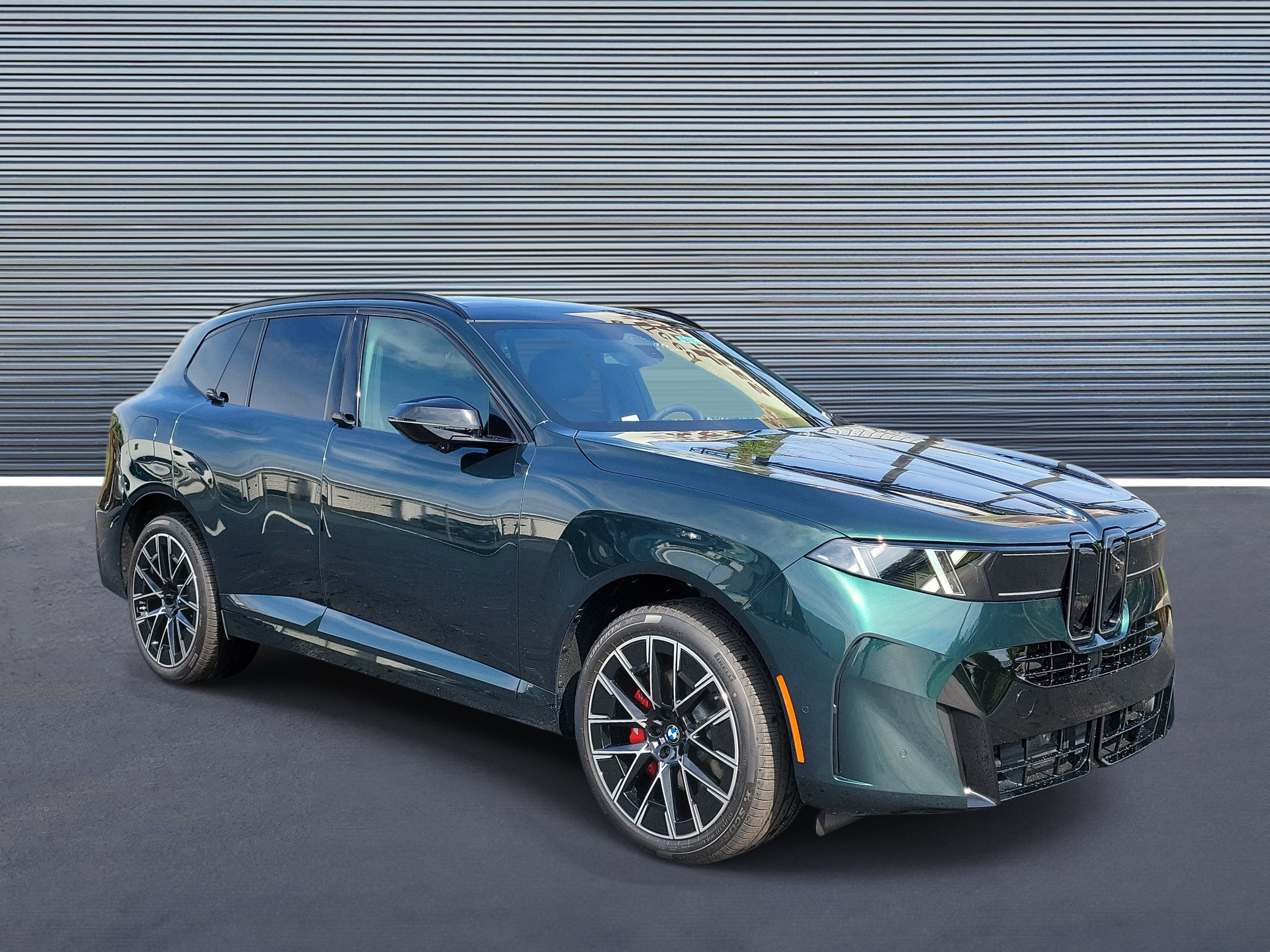 New 2027 BMW X5 xDrive50e w/ M Sport Professional Package AWD/4WD image 2