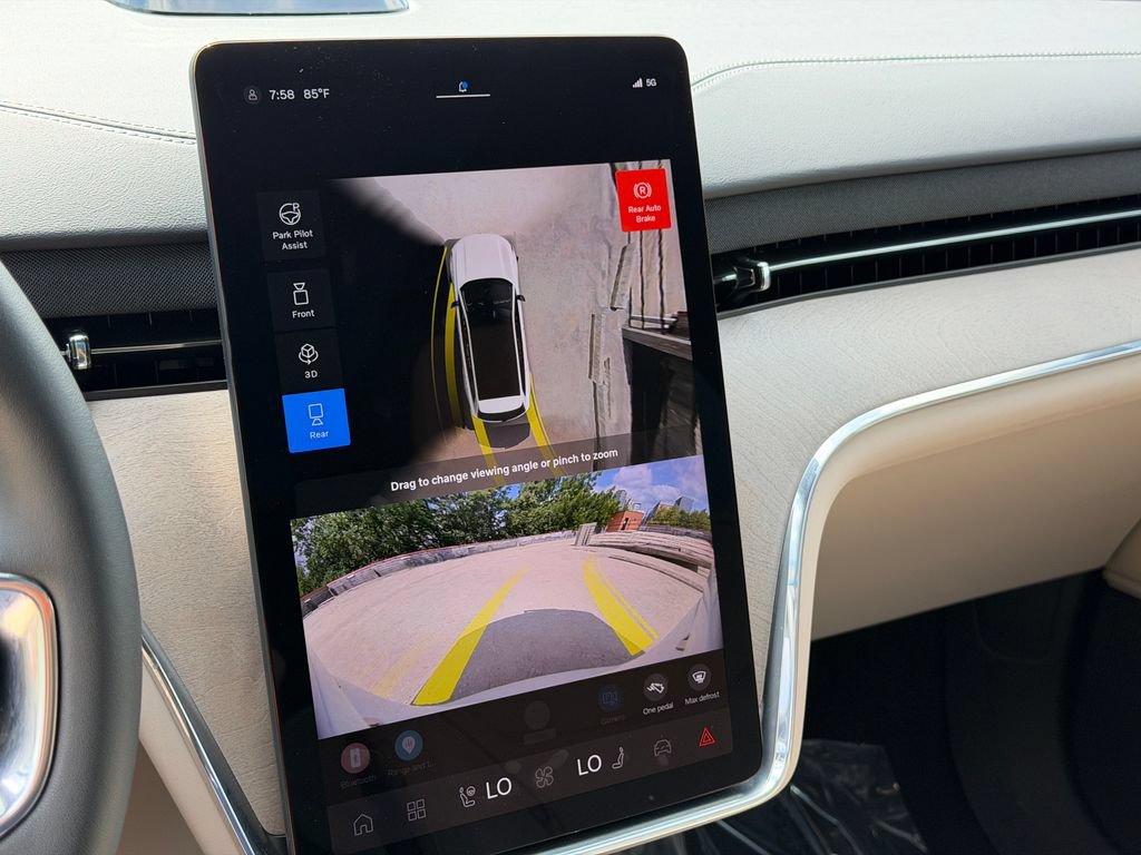 Certified 2025 Volvo EX90 Plus AWD/4WD image 18