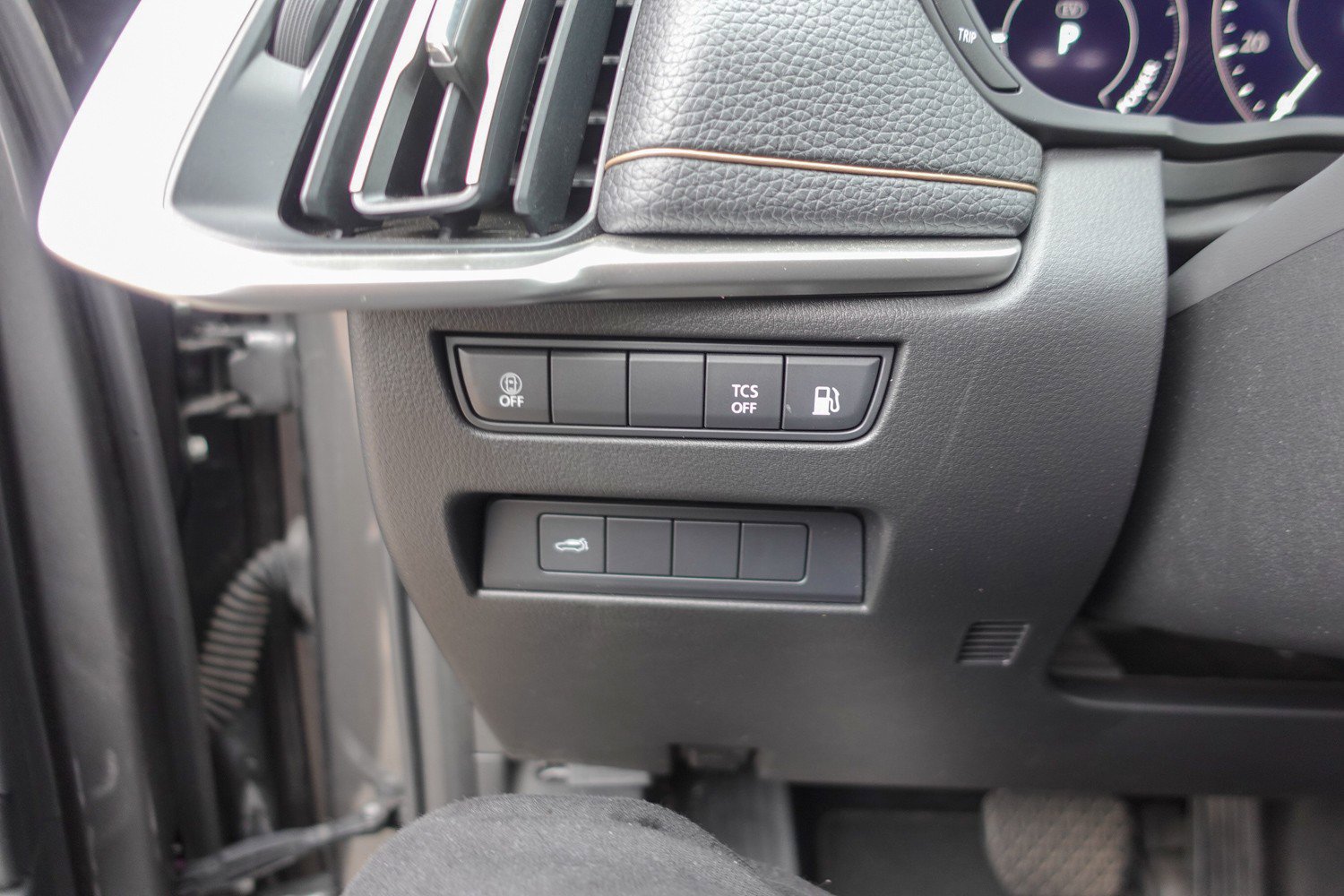 Used 2024 MAZDA CX-90 Plug-In Hybrid w/ Preferred image 13