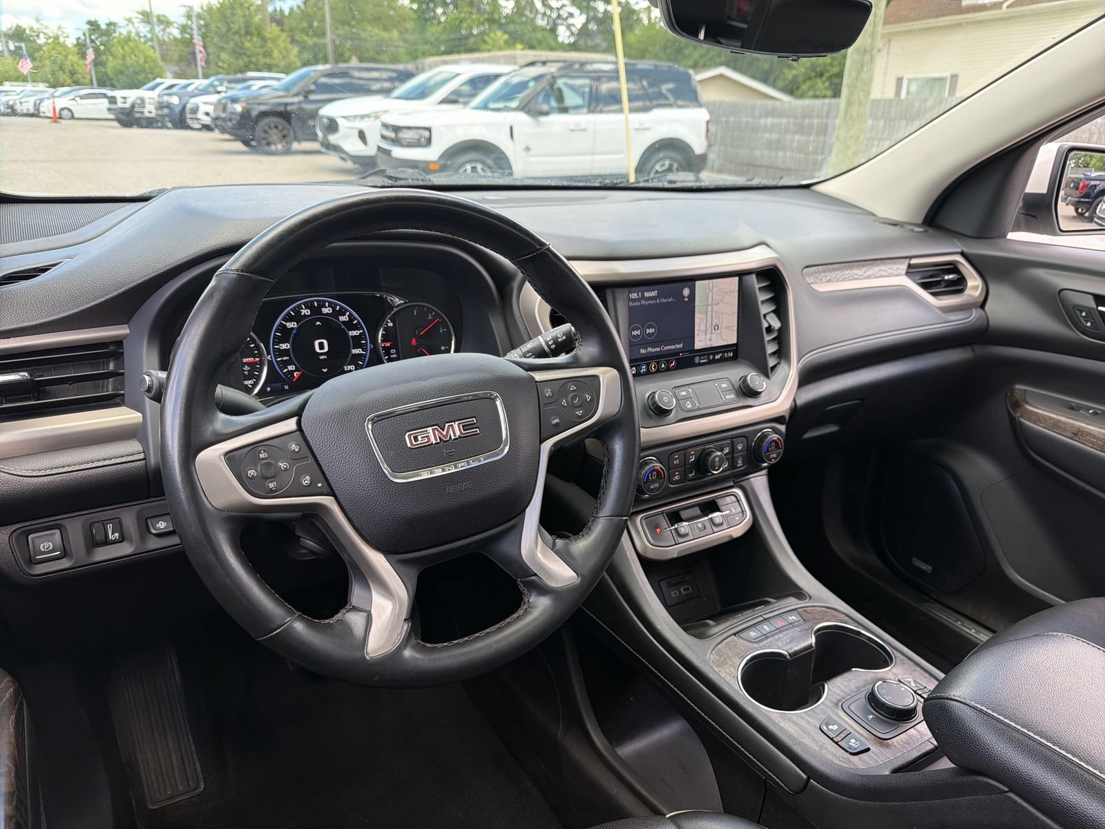 Used 2023 GMC Acadia Denali w/ Denali Ultimate Package AWD/4WD image 22