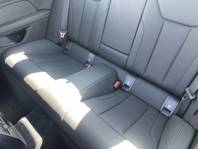 Used 2025 BMW 430i Coupe w/ Convenience Package image 16