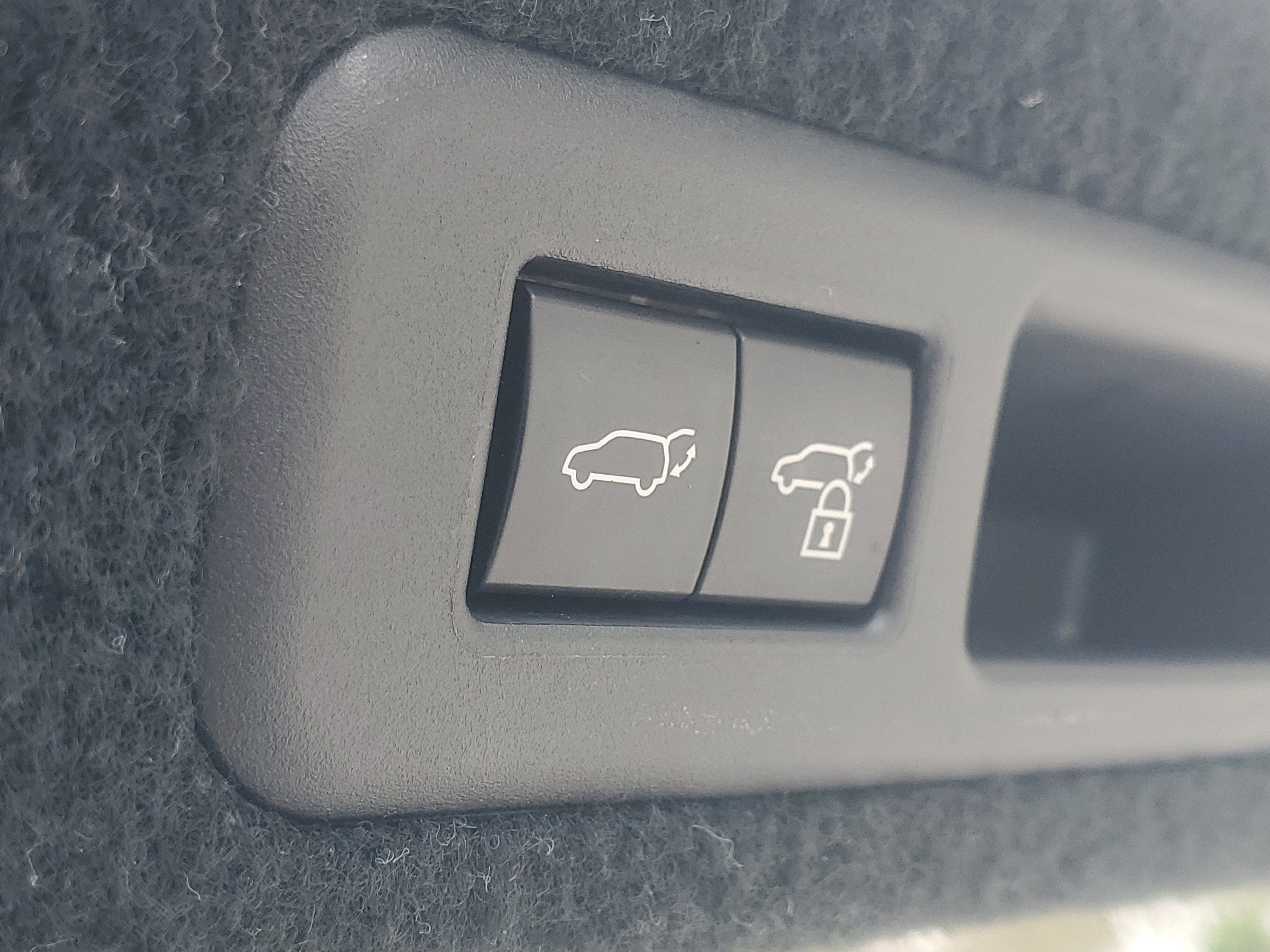 Used 2022 Lexus RX 350 F Sport w/ Accessory Package image 12