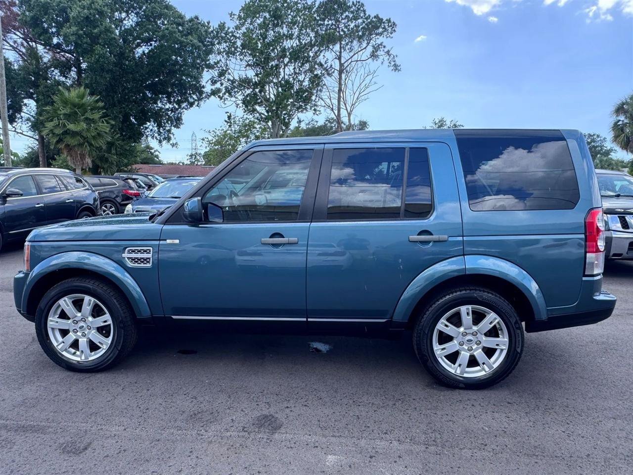Used 2012 Land Rover LR4 AWD/4WD image 15