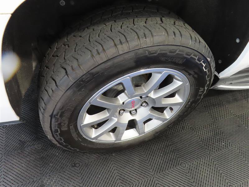 Used 2020 GMC Yukon XL Denali RWD image 8