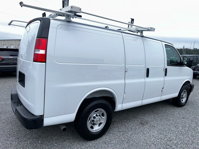 Used 2025 Chevrolet Express 2500 w/ Driver Convenience Package RWD image 7