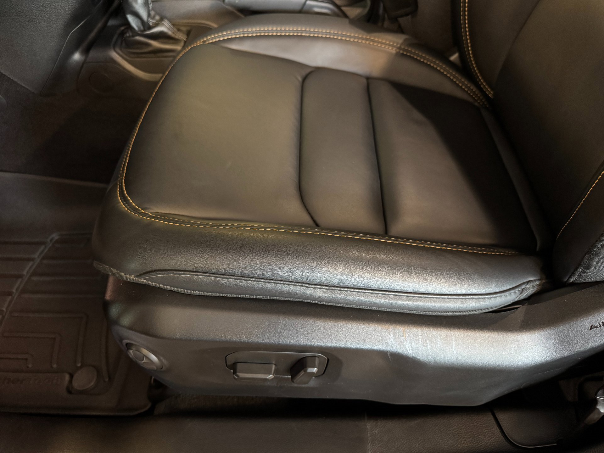 Used 2024 Jeep Wrangler Unlimited Rubicon 392 image 15