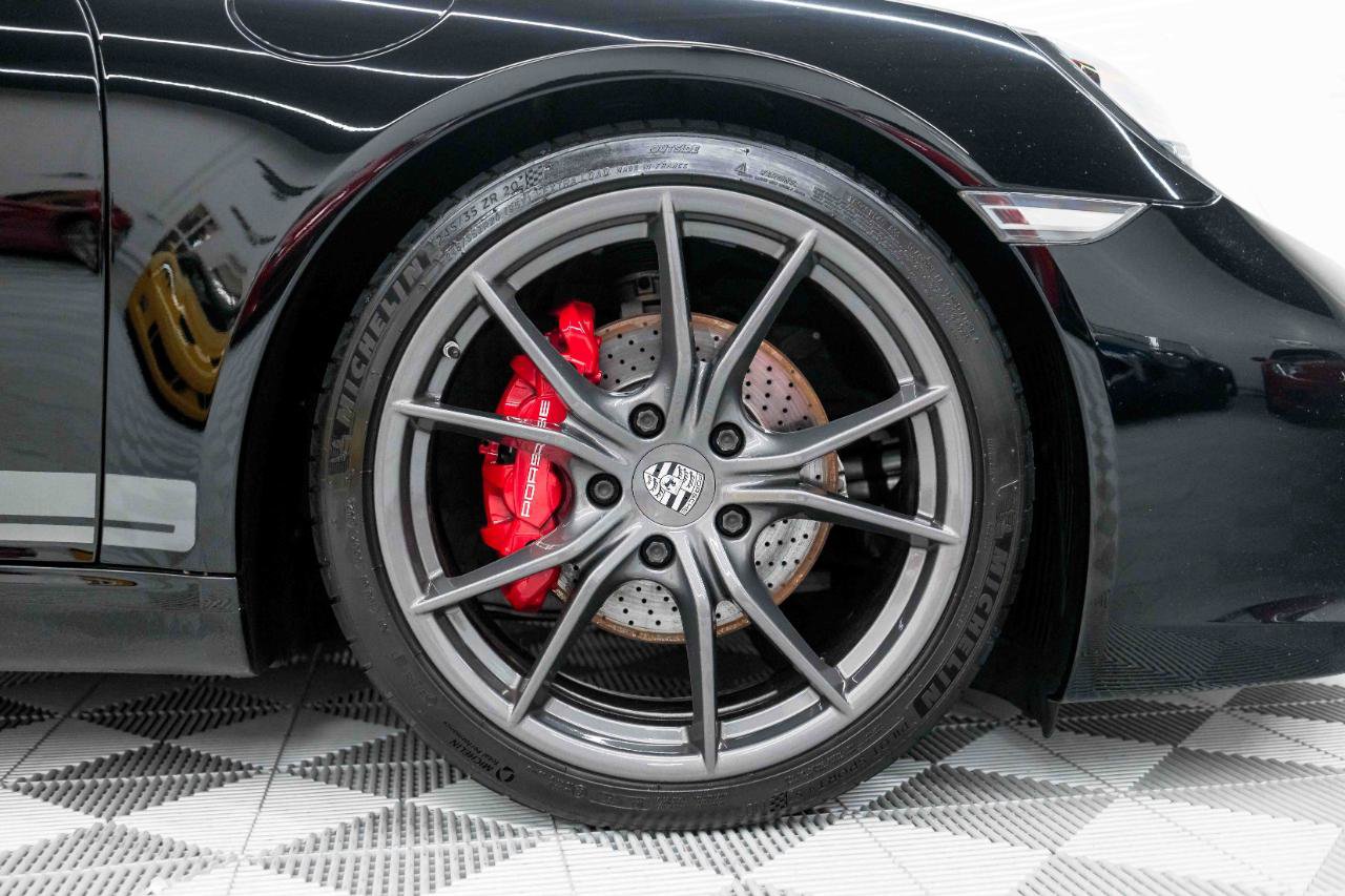 Used 2018 Porsche 911 Carrera T RWD image 23