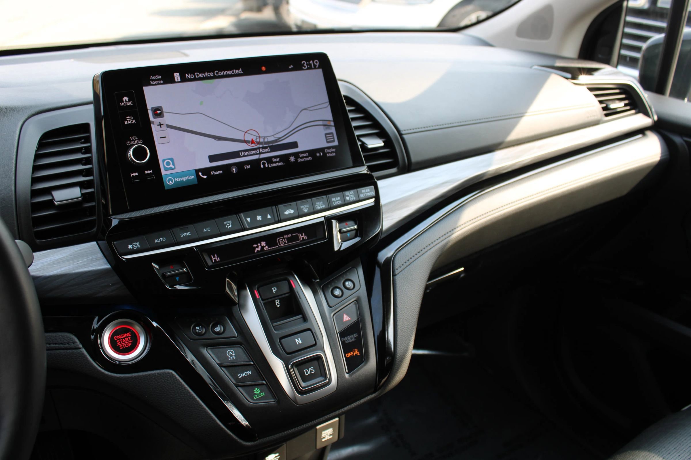 Used 2025 Honda Odyssey Elite image 7