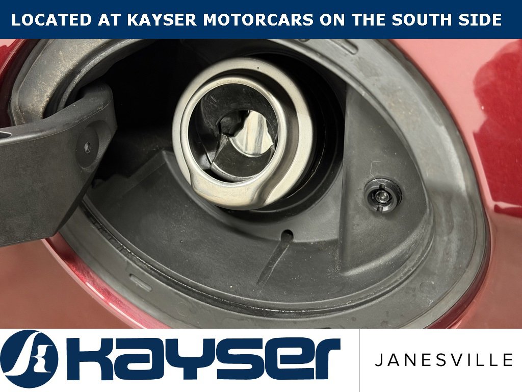 Used 2017 Chrysler Pacifica Touring image 15